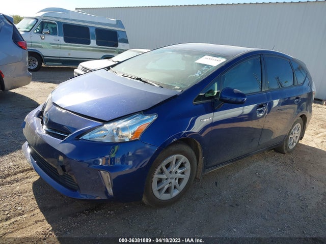 Toyota Prius V Two/three/five 2014 JTDZN3EUXEJ005410 Image 2