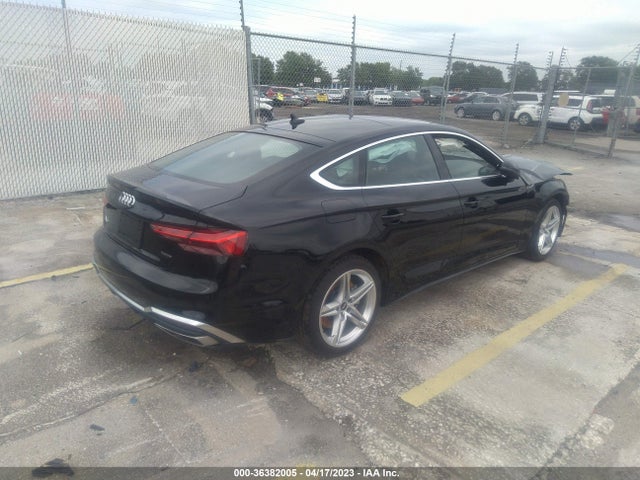 WAUDACF59NA008499 Audi A5 Sportback S Line Premium