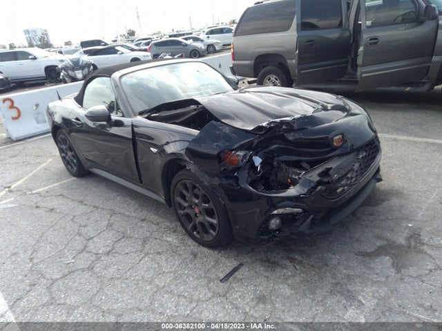 2020 Fiat 124 Spider, VIN: JC1NFAEK2L0145823