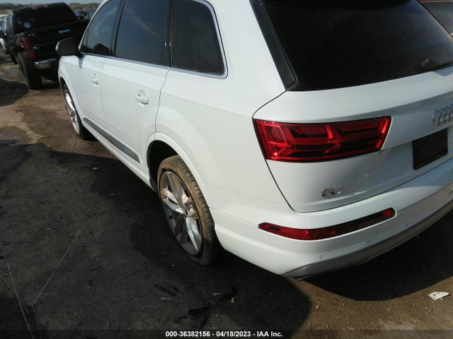 WA1VAAF74JD033519 Audi Q7 Prestige