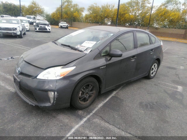 Toyota Prius Four 2015 JTDKN3DU4F1941544 Image 2