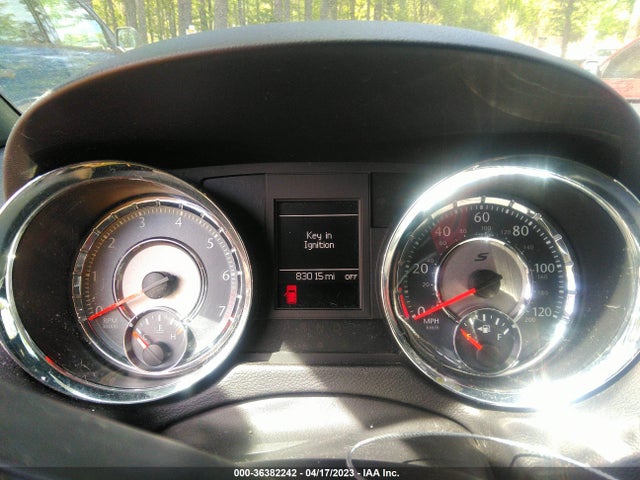 2C4RC1HG0FR678283 Chrysler Town & Country S