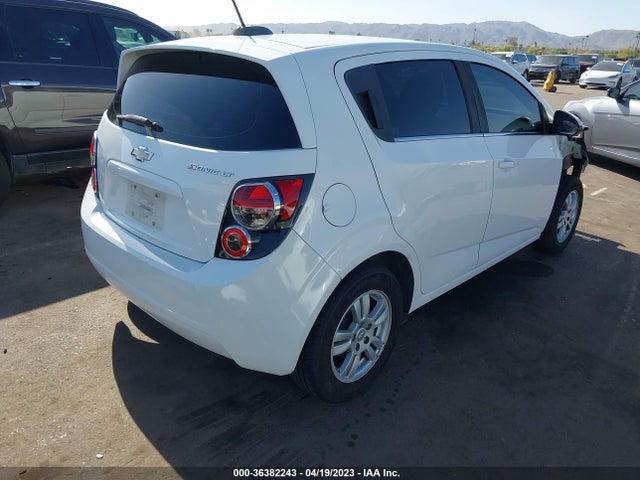 Chevrolet SONIC LT 2015 1G1JC6SHXF4101736 Image 6