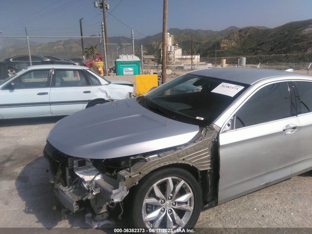 Chevrolet IMPALA LT 2018 1G1105SAXJU101136 Image 7