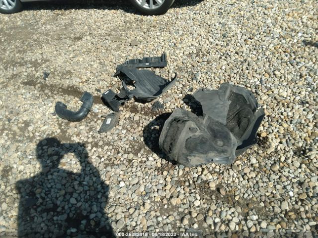 KNDJN2A24J7895745 KIA Soul Base