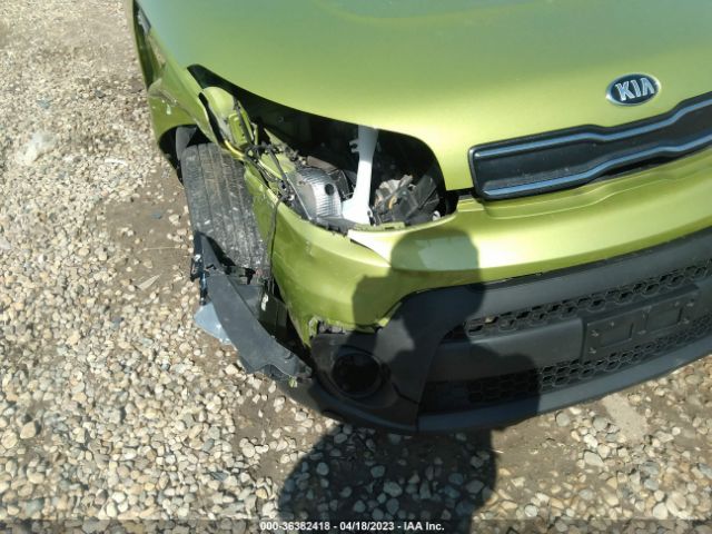 KNDJN2A24J7895745 KIA Soul Base