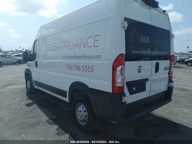 RAM Promaster Cargo Van 2018 3C6TRVCG9JE106536 Image 4