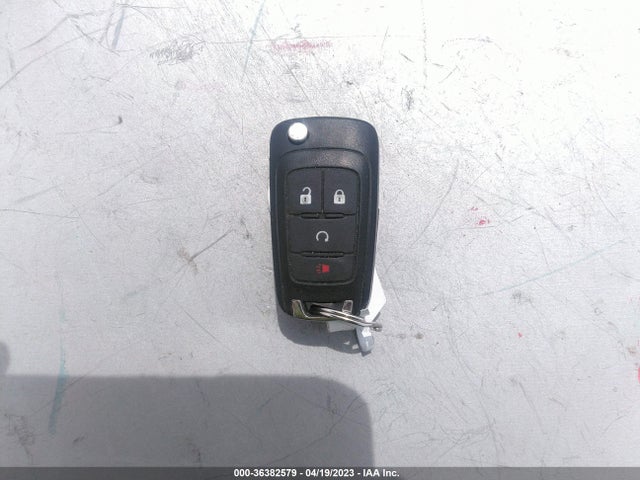Chevrolet Sonic Rs 2015 1G1JG6SB3F4217134 Image 3