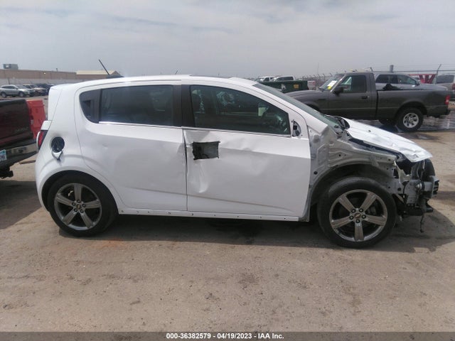 Chevrolet Sonic Rs 2015 1G1JG6SB3F4217134 Image 8