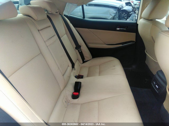 Lexus IS 250 2014 JTHBF1D28E5038240 Image 8