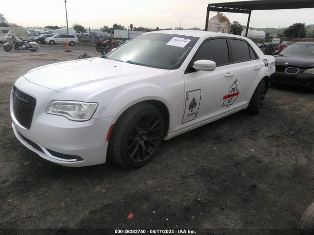 2C3CCAAG6FH769228 Chrysler 300 Limited