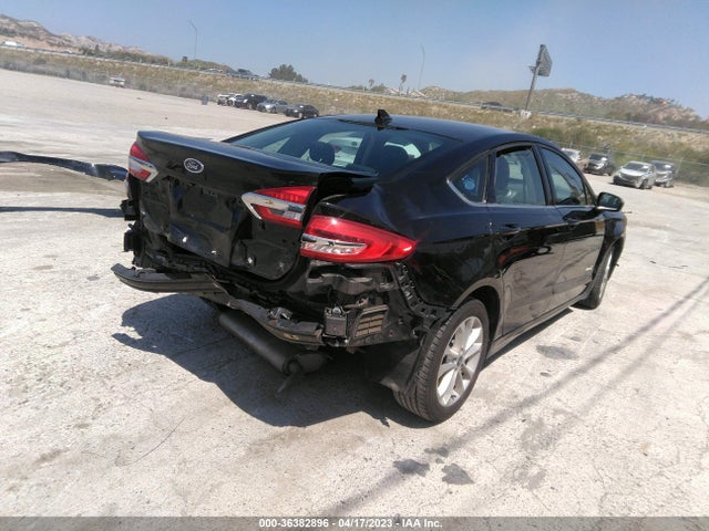 3FA6P0LU0KR148632 Ford Fusion Hybrid Se