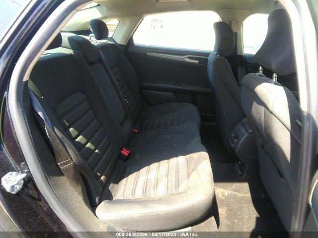 3FA6P0LU0KR148632 Ford Fusion Hybrid Se