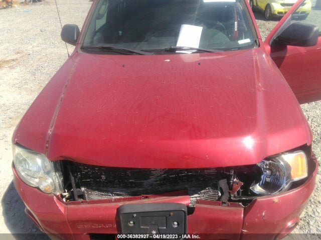 2010 FORD ESCAPE XLT VIN: 1FMCU0D72AKD47582