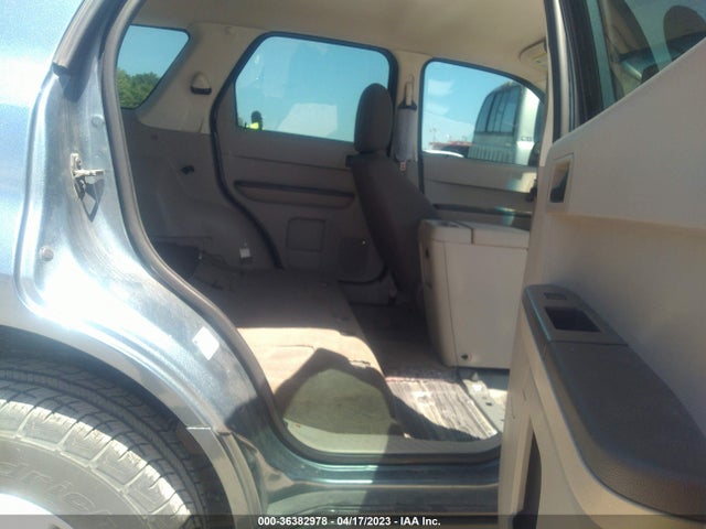 2011 FORD ESCAPE XLS VIN: 1FMCU0C76BKA07337
