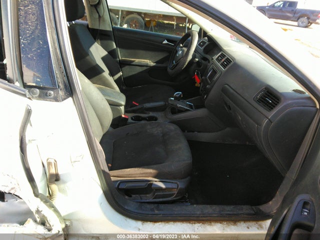3VW267AJ5GM376656 Volkswagen Jetta Sedan 1.4t S