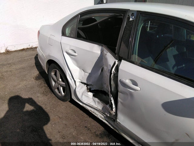 3VW267AJ5GM376656 Volkswagen Jetta Sedan 1.4t S