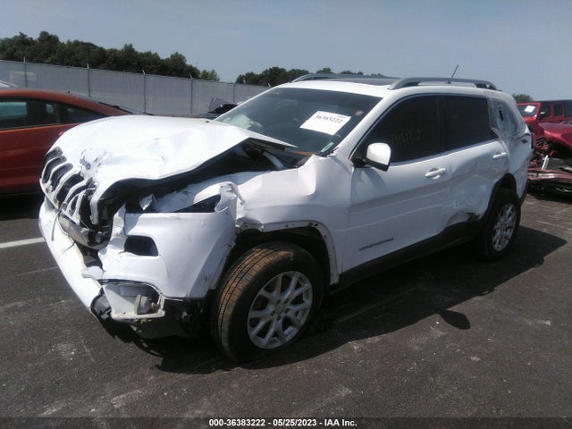 1C4PJMCS9FW624613 Jeep Cherokee Latitude