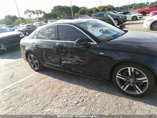 WAULMAF4XJN018525 Audi A4 Premium Plus