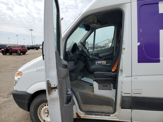2011 MERCEDES-BENZ SPRINTER CARGO VANS VIN: WD3PE8CB3B5566715