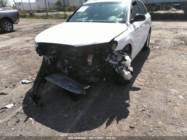 WA1ECCFS9HR003343 Audi Q3 PREMIUM