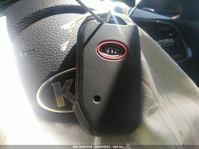 3KPF44AC7ME376657 KIA FORTE GT