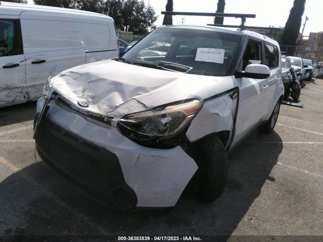 KIA Soul Base 2016 KNDJN2A27G7318667 Image 2