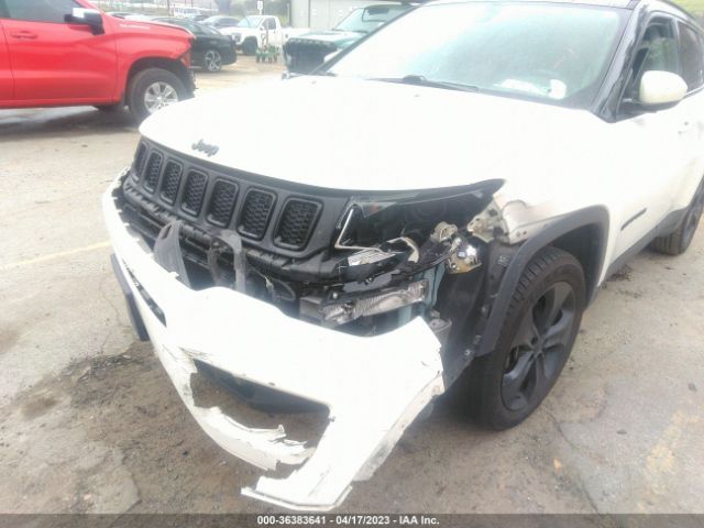 3C4NJCBB3KT663927 Jeep Compass Altitude