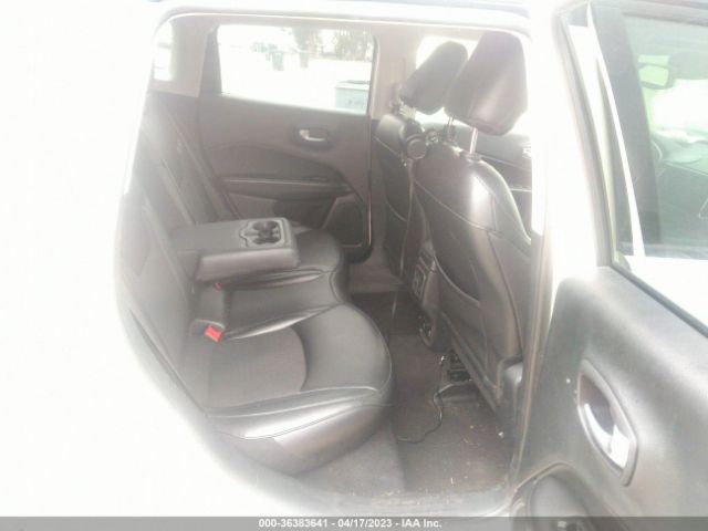 3C4NJCBB3KT663927 Jeep Compass Altitude