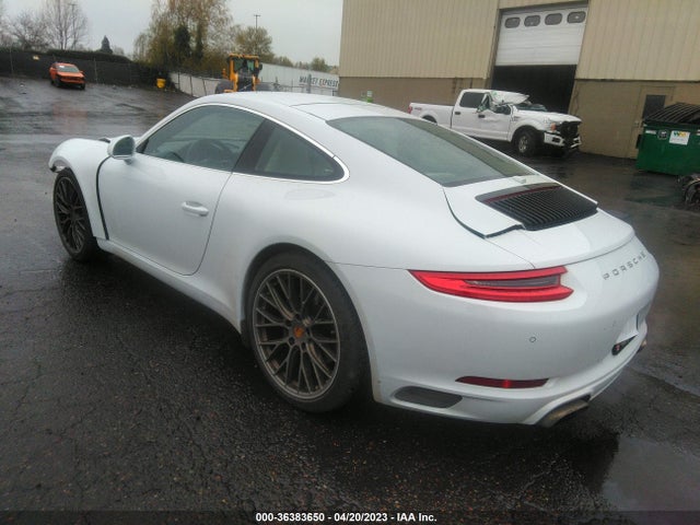 WP0AA2A98JS105708 Porsche 911 CARRERA