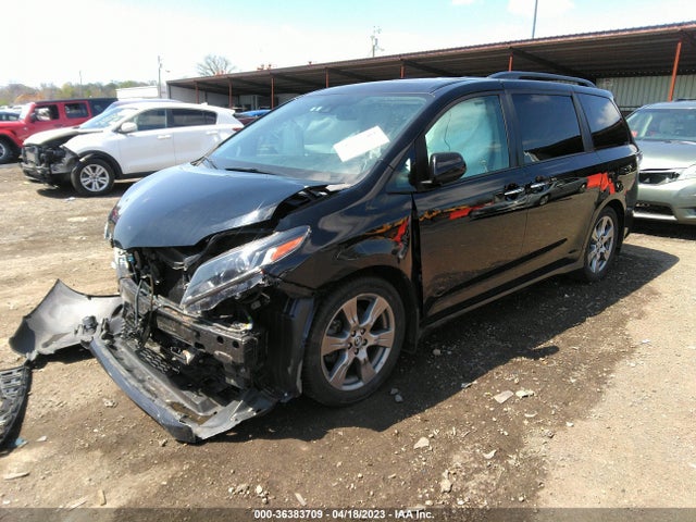 2018 TOYOTA SIENNA SE VIN: 5TDXZ3DC7JS959551