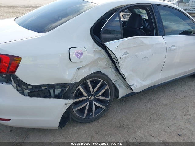 3VW4S7AJ9EM372336 Volkswagen Jetta Sedan Gli Autobahn W/nav