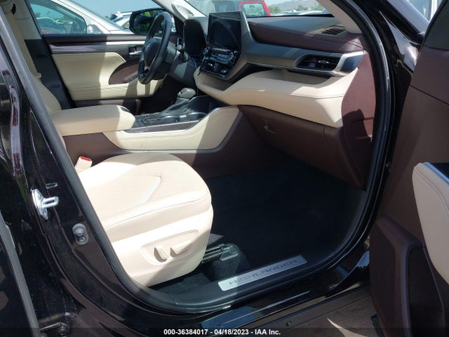 Toyota Highlander Limited/platinum 2021 5TDYZRAHXMS041126 Image 5
