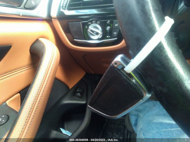 WBAJA7C54KWW13561 BMW 5 Series 530i Xdrive