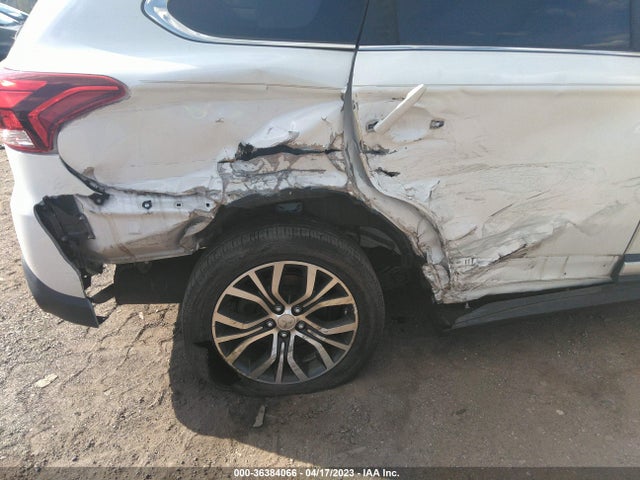 JA4AZ3A38HZ015836 Mitsubishi Outlander Se/sel