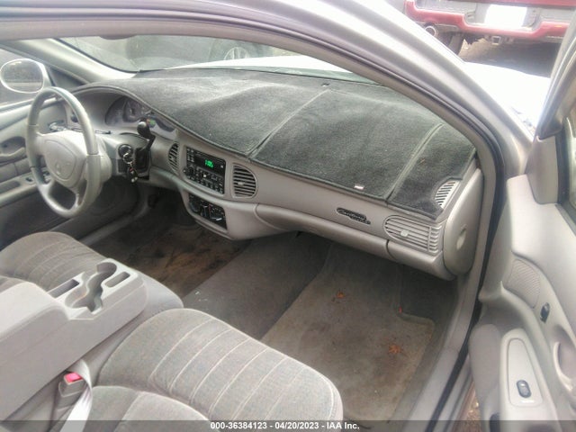 2001 Buick Century Custom მანქანა იყიდება აუქციონზე, vin: 2G4WS52J111103713, აუქციონის ნომერი: 36384123