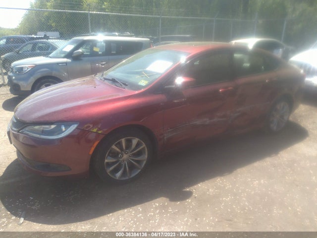1C3CCCDG1FN530295 Chrysler 200 S