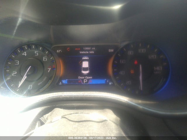1C3CCCDG1FN530295 Chrysler 200 S