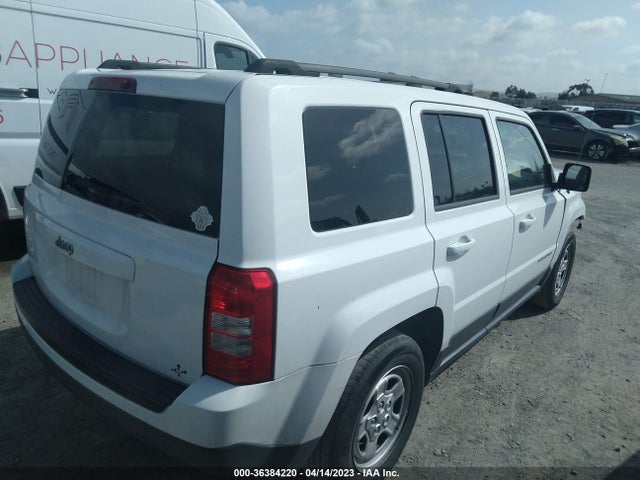 1C4NJPBA0FD341126 Jeep Patriot Sport