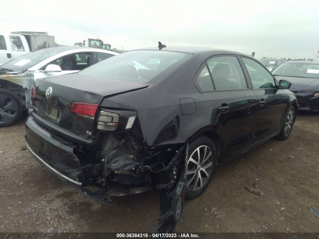 3VWD67AJ0GM343587 Volkswagen Jetta Sedan 1.4t Se