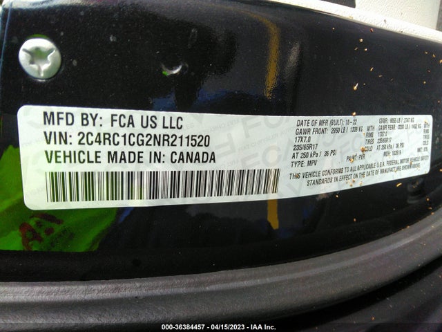 2C4RC1CG2NR211520 Chrysler Voyager Lx