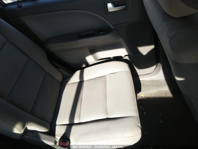 2005 FORD FREESTYLE SEL VIN: 1FMDK021X5GA32479