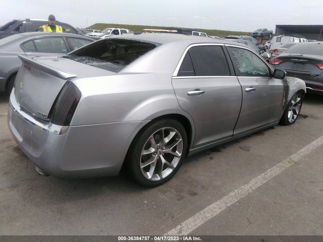 Chrysler 300 300c 2014 2C3CCAET0EH169567 Image 4