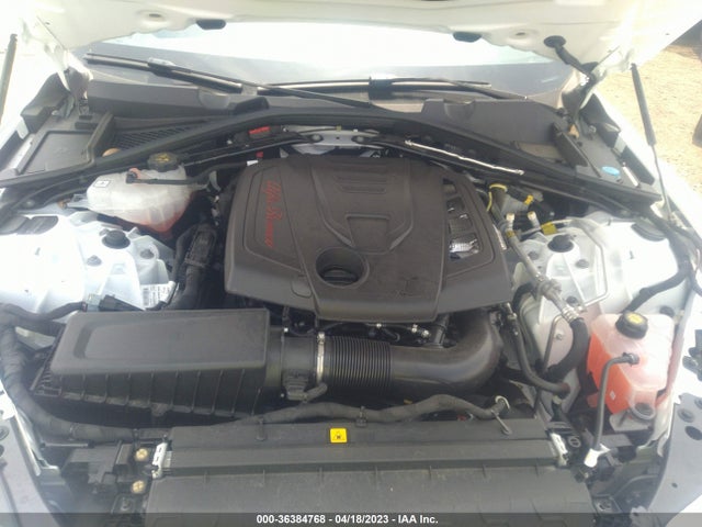 2022 Alfa Romeo Giulia, VIN: ZARFAMBN5N7663950