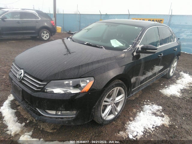 1VWBT7A33FC040305 Volkswagen Passat 1.8t Se W/sunroof & Nav