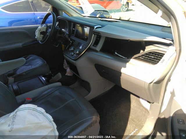 Toyota SIENNA LE 2015 5TDJK3DC8FS094333 Image 7