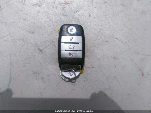 KNDJX3AA7K7699369 KIA Soul !