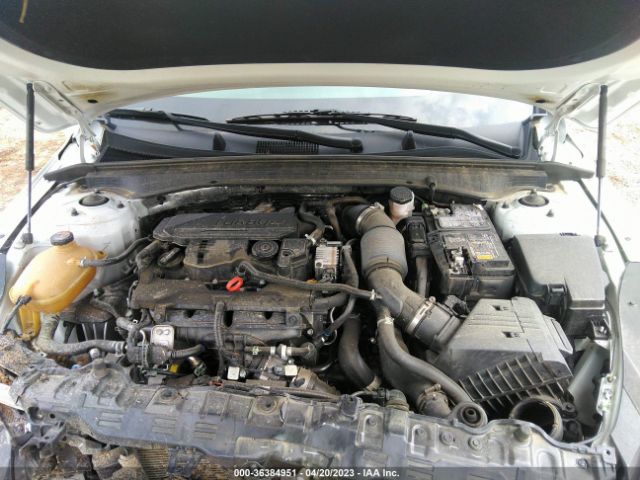 5XXG14J21NG116168 KIA K5 LXS