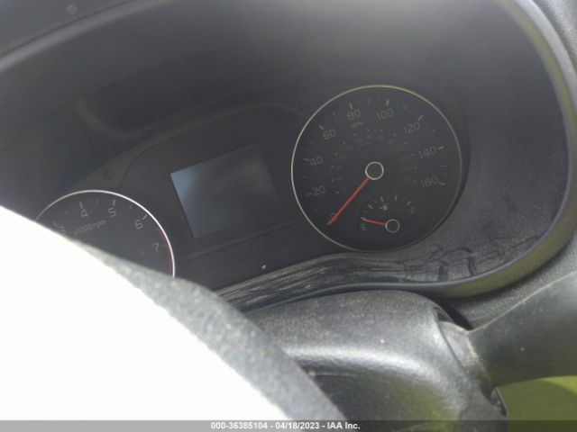 KNDPM3AC0H7225809 KIA Sportage Lx