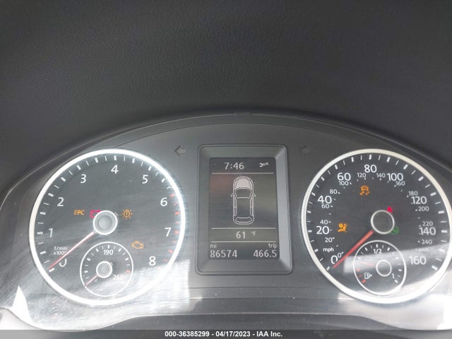 WVGRV7AX3HK012328 Volkswagen Tiguan Wolfsburg Edition